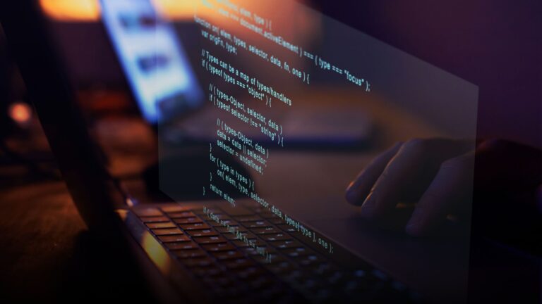 8 Free No-Code Apps and Tools to help build your next Startup